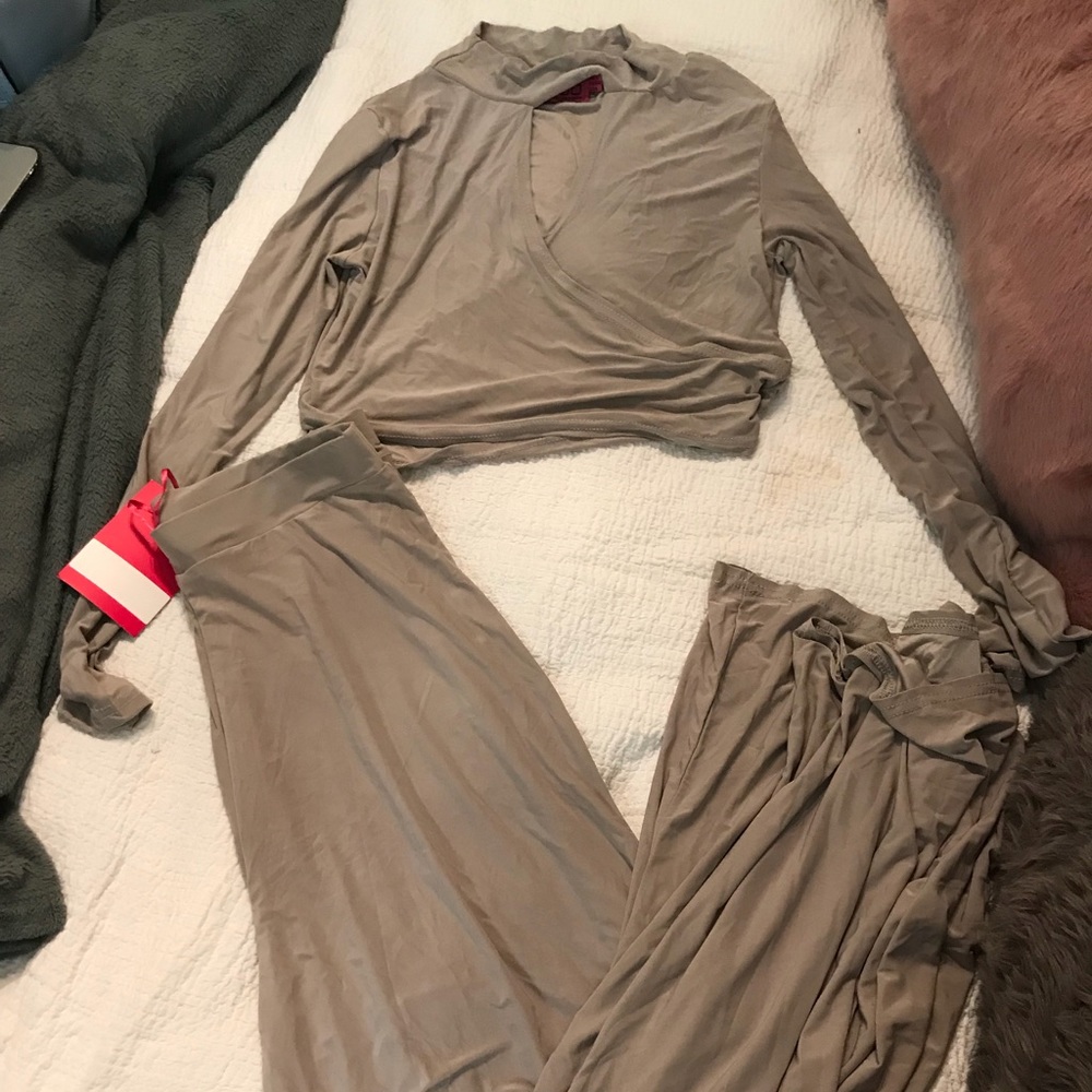 2 piece set